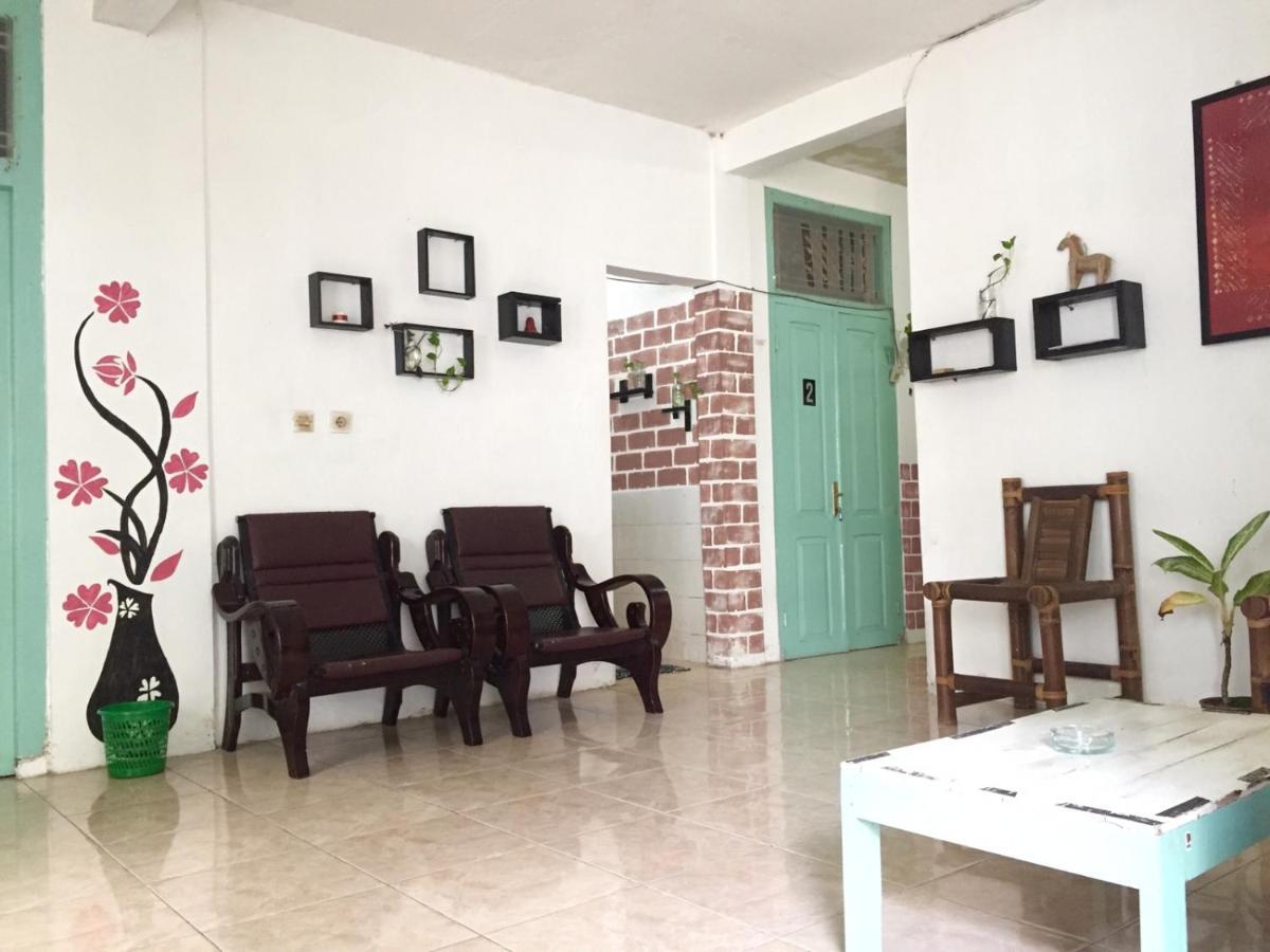 Garser Apartment Джокякарта Екстериор снимка